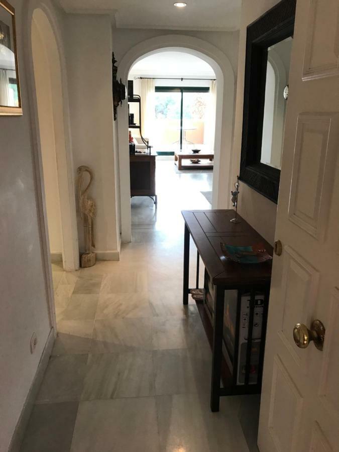 Cabopino And Golf Getaway Apartment